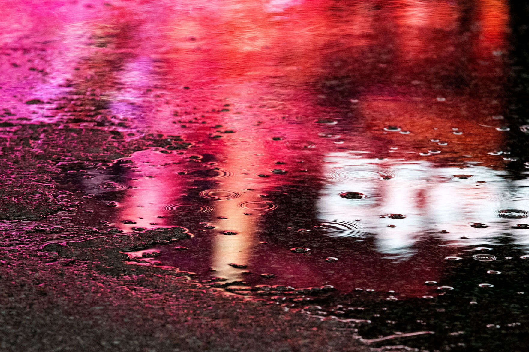 122022-owh-new-weather-em01.jpg